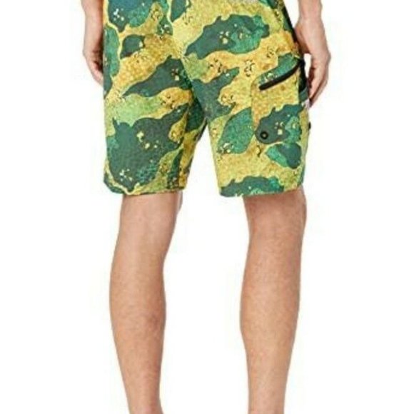 Columbia PFG Shorts Offshore II Board Swim Trunks Dorado Camo 40 x 9 NWT PLUS... - Picture 10 of 10